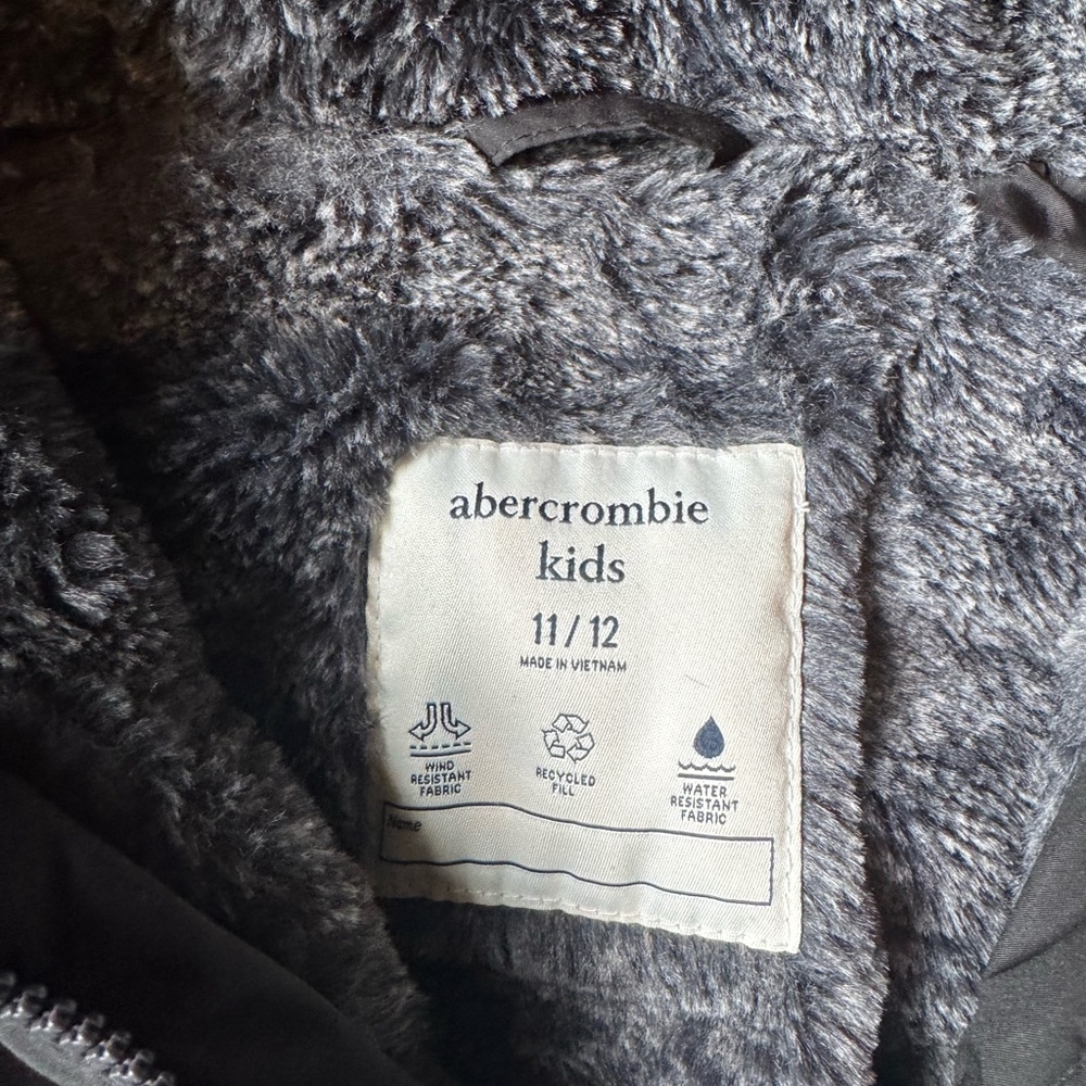 Abercrombie Kids Puffer Jacket - Picture 2 of 5